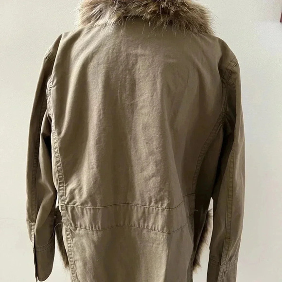 Anthropologie | Saskia army green faux fur trimmed utility jacket. Size: XS - Picture 6 of 16